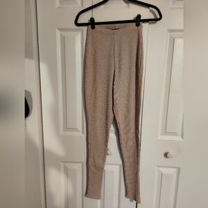 PLT Shaped Oatmeal Leggings